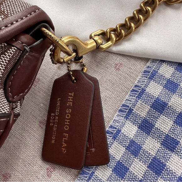 Coach Canvas Chain Shoulder Bag - Picture 10 of 10